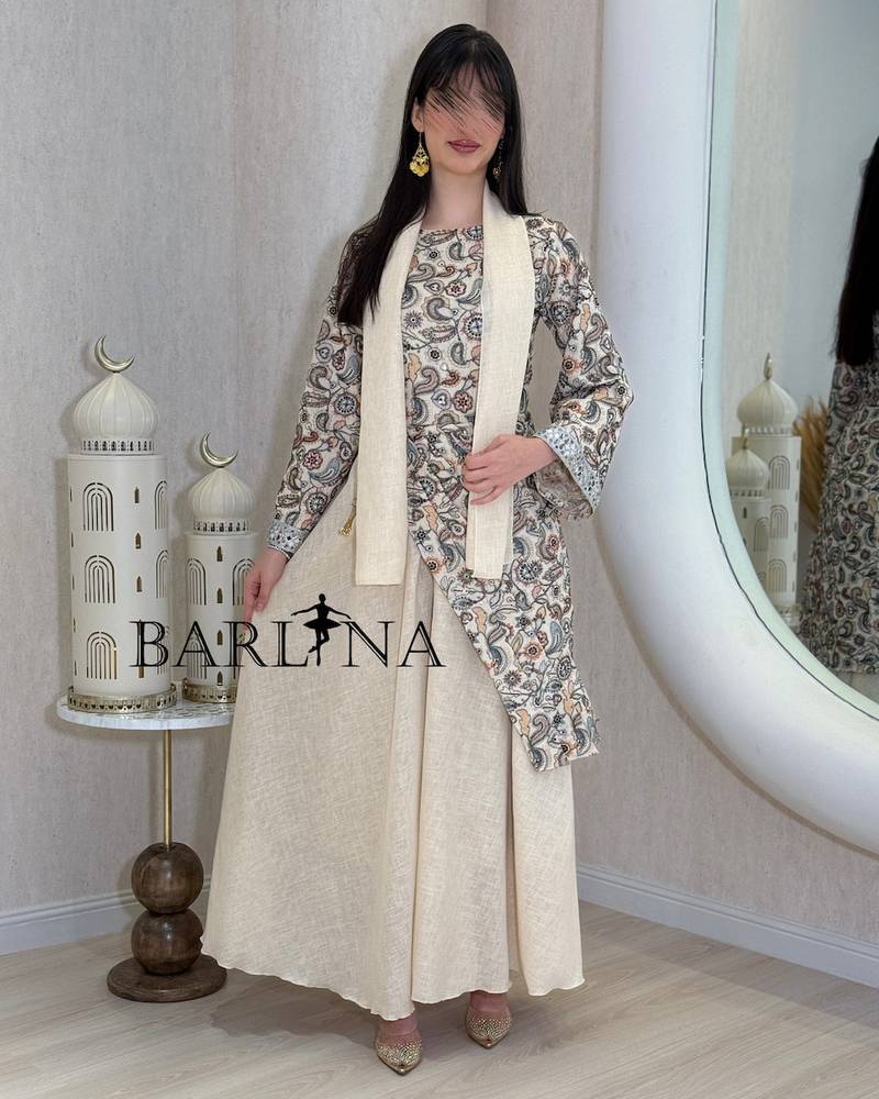 Soft, asymmetrical cut, sugar-colored jalabiya