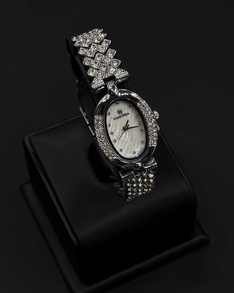 Sparkling wing design accessory set