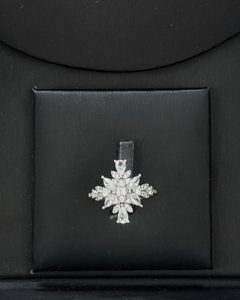 Leaf Design Accessory Set