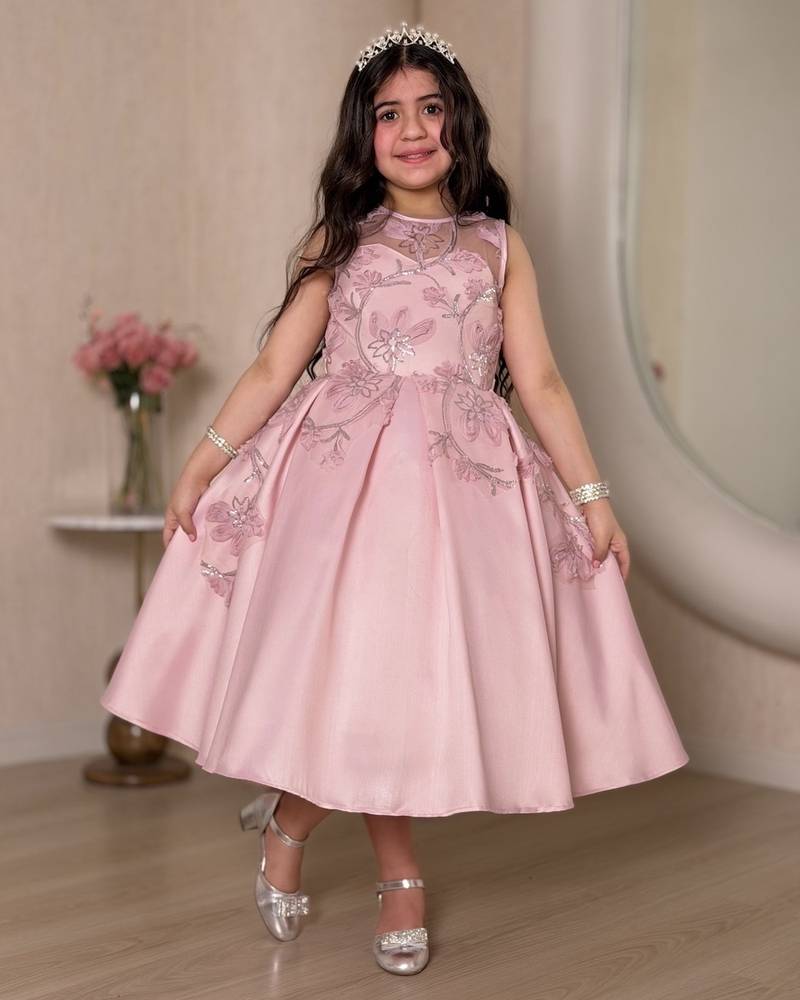 Pink girls' dress adorned with luxurious floral embroidery