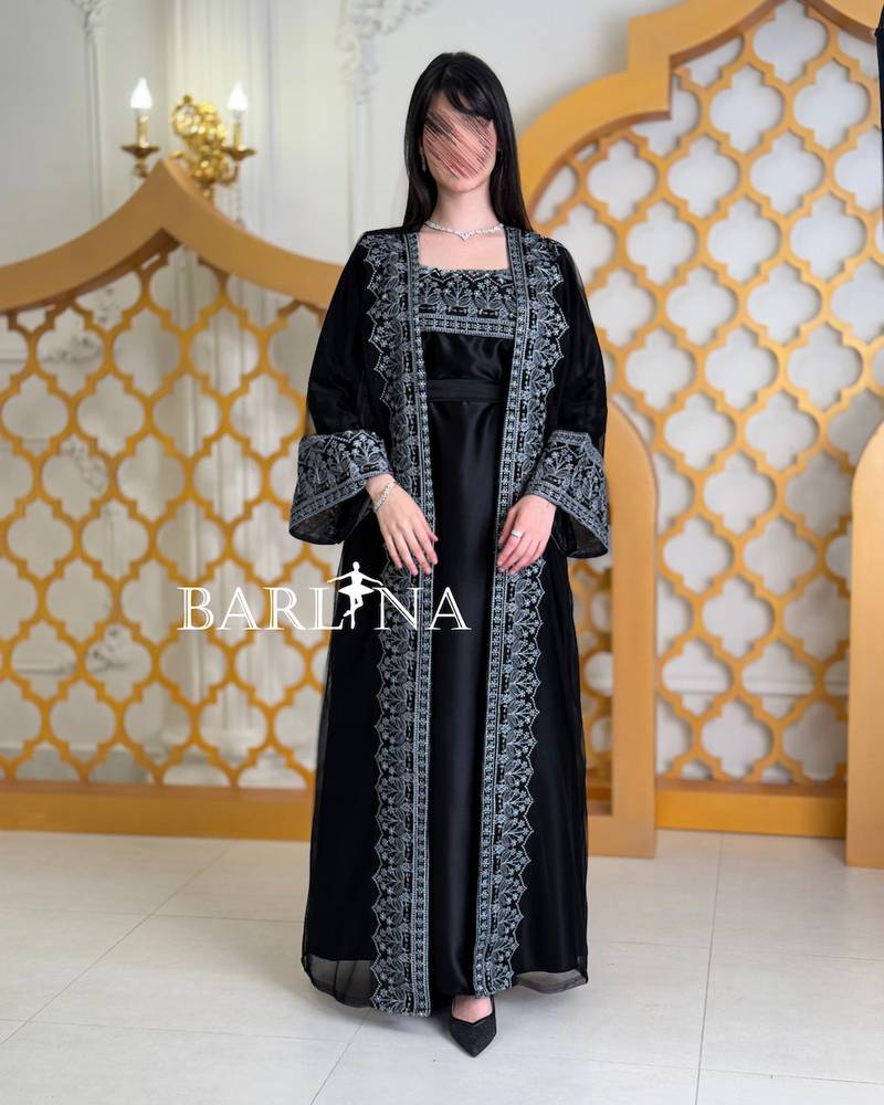 Black jalabiya with silver embroidery and a classic design