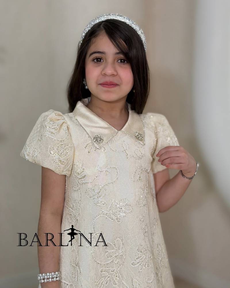 فستان بناتي أوف وايت دانتيل رقيق