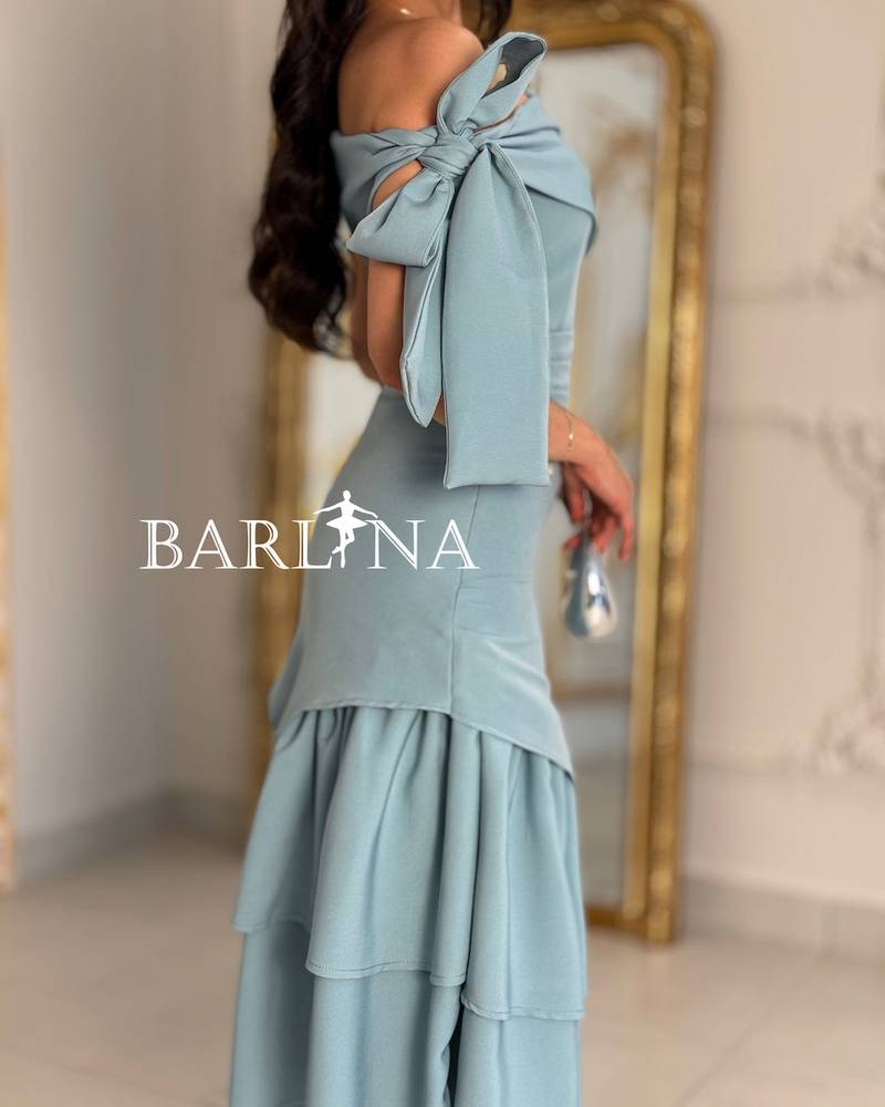 A soft and elegant dress with smooth layers