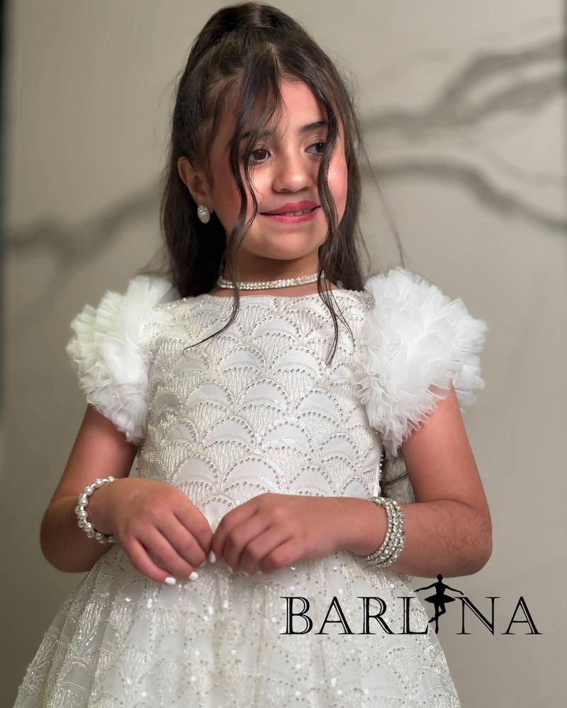 Ivory tulle girls' dress with short sleeves