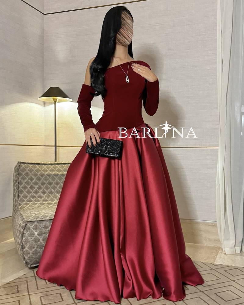 Burgundy velvet puffy evening dress