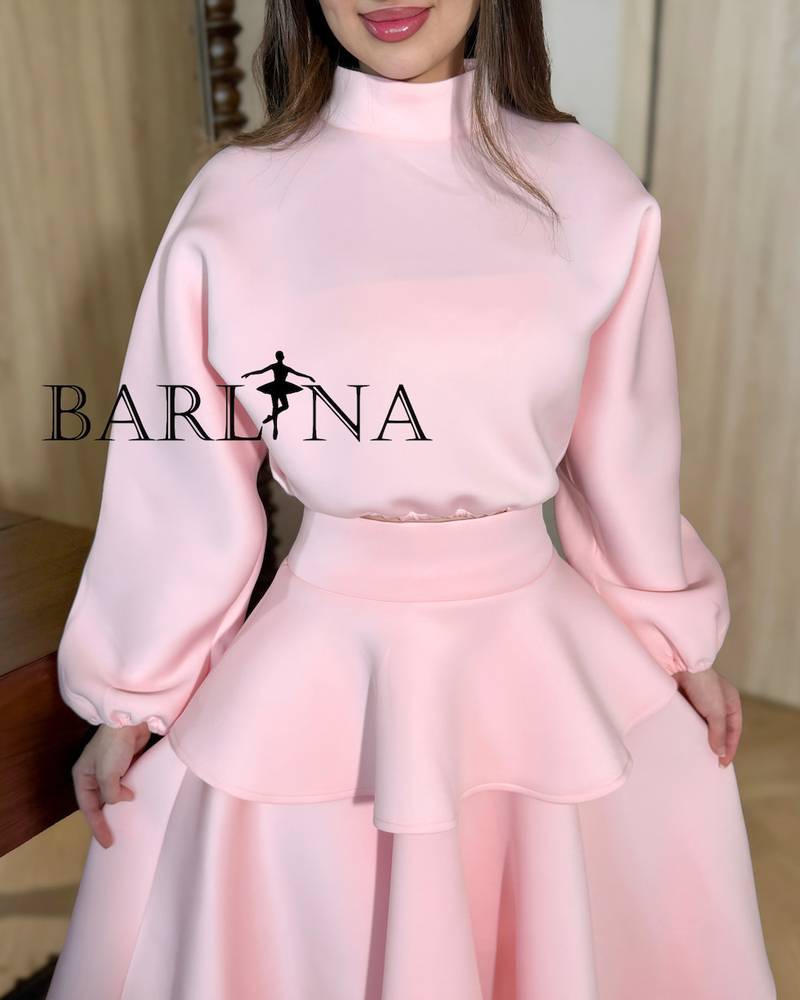 Pink set with long sleeves and high neck