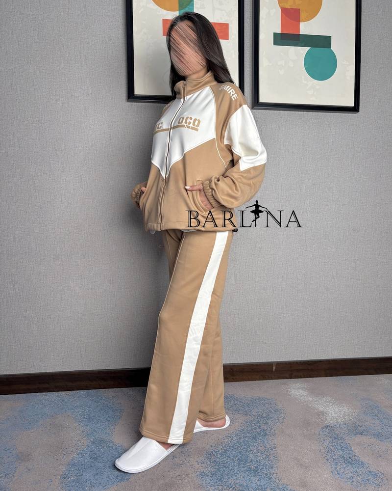 Brown winter set with a sporty design