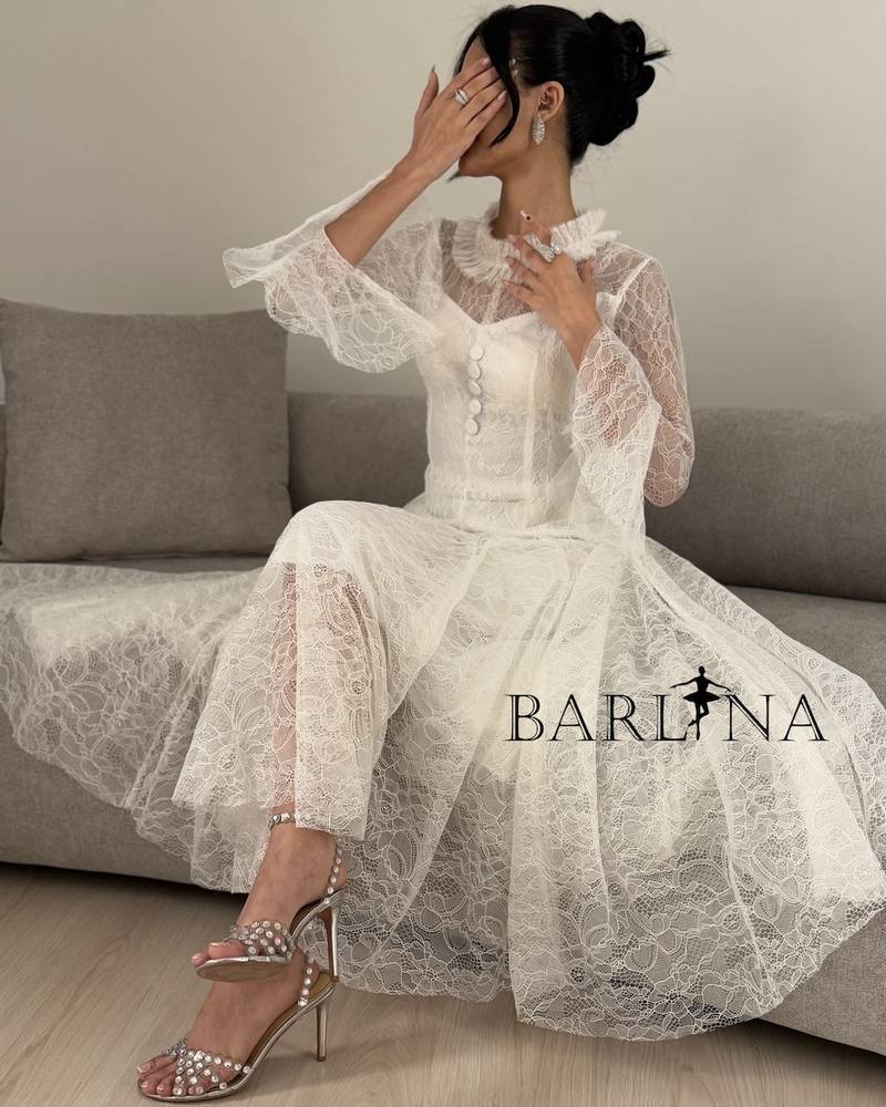Elegant high-neck midi lace dress
