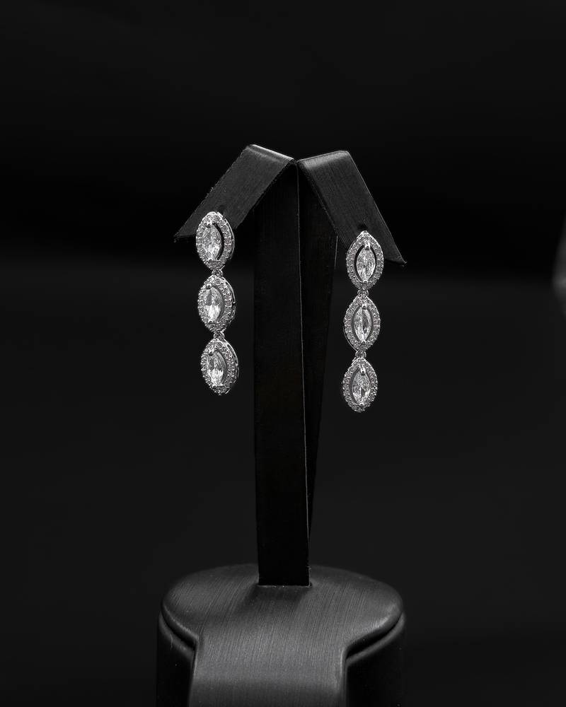 Elegant earrings with an attractive repeating pattern