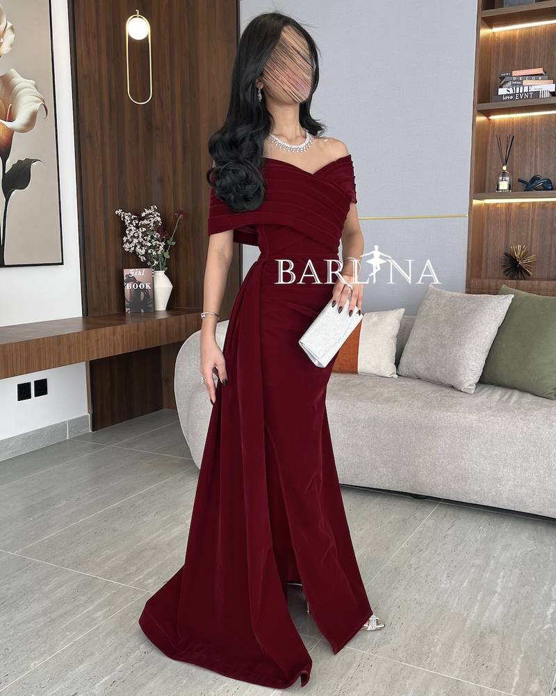 Off Shoulder Burgundy Velvet Dress with Side Tail