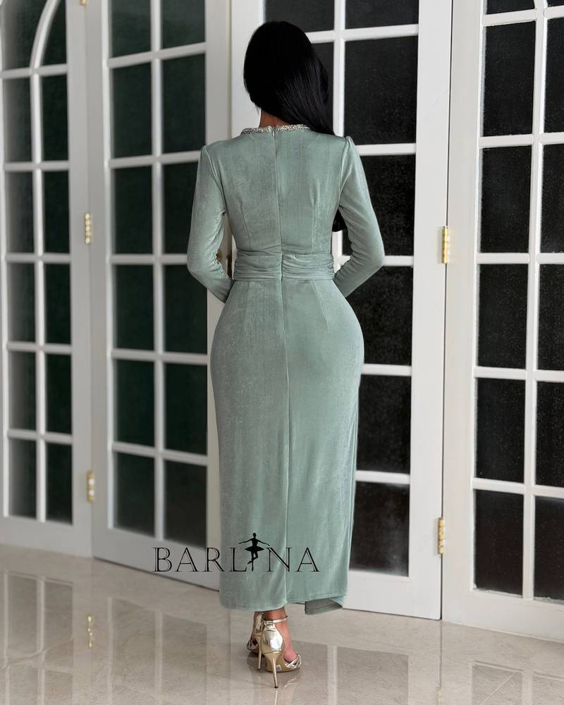 A flowing dress with a soft side slit