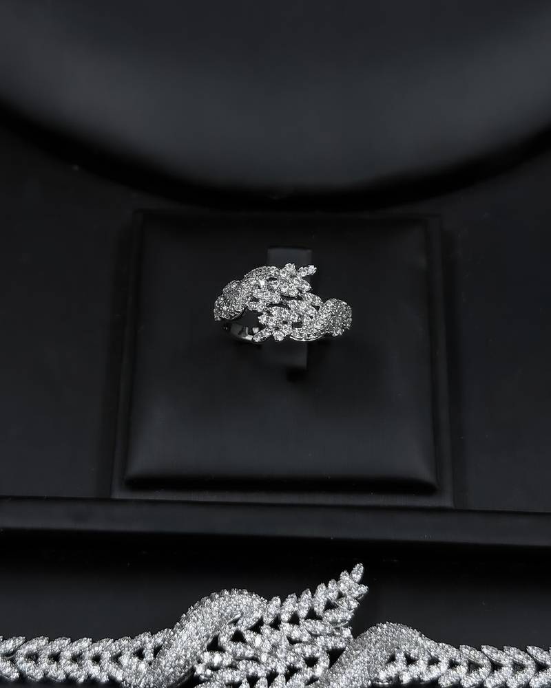 Three-layer necklace accessory set