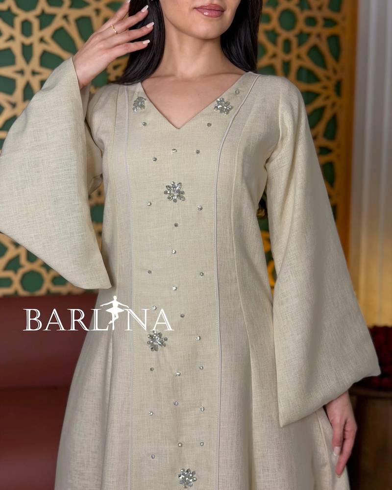 Beige jalabiya with crystals and wide sleeves