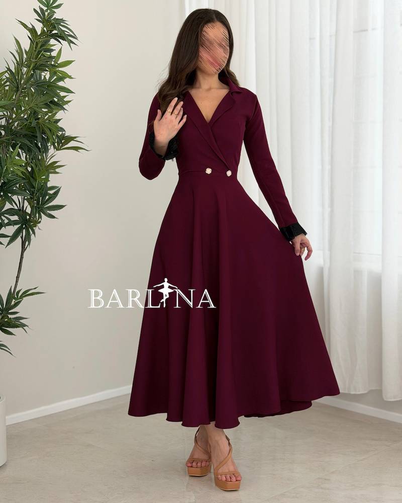 Burgundy dress with a double-button blazer cut