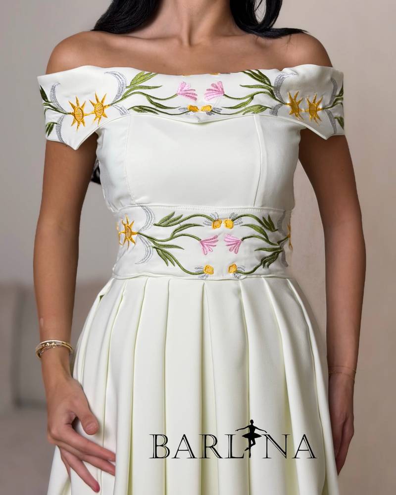 off-shoulder patterned off-the-shoulder dress