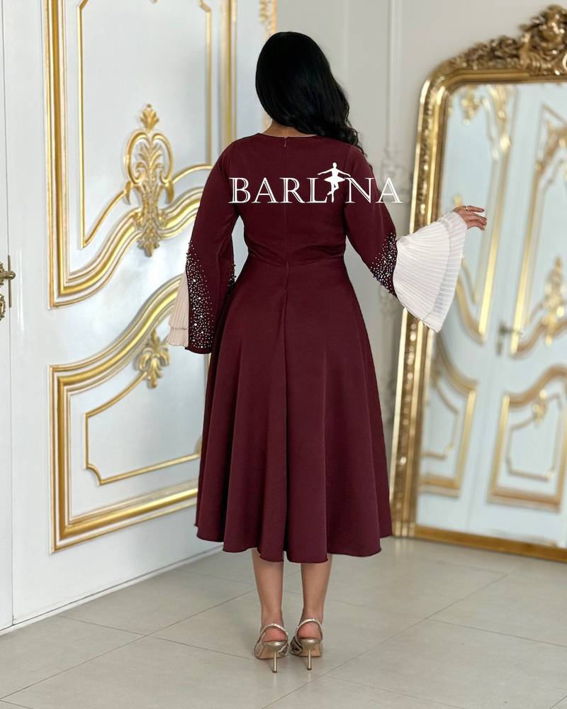 Soft burgundy midi dress with embellished sleeves