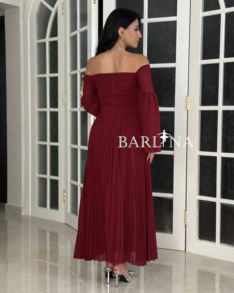 Soft burgundy dress with pleated details