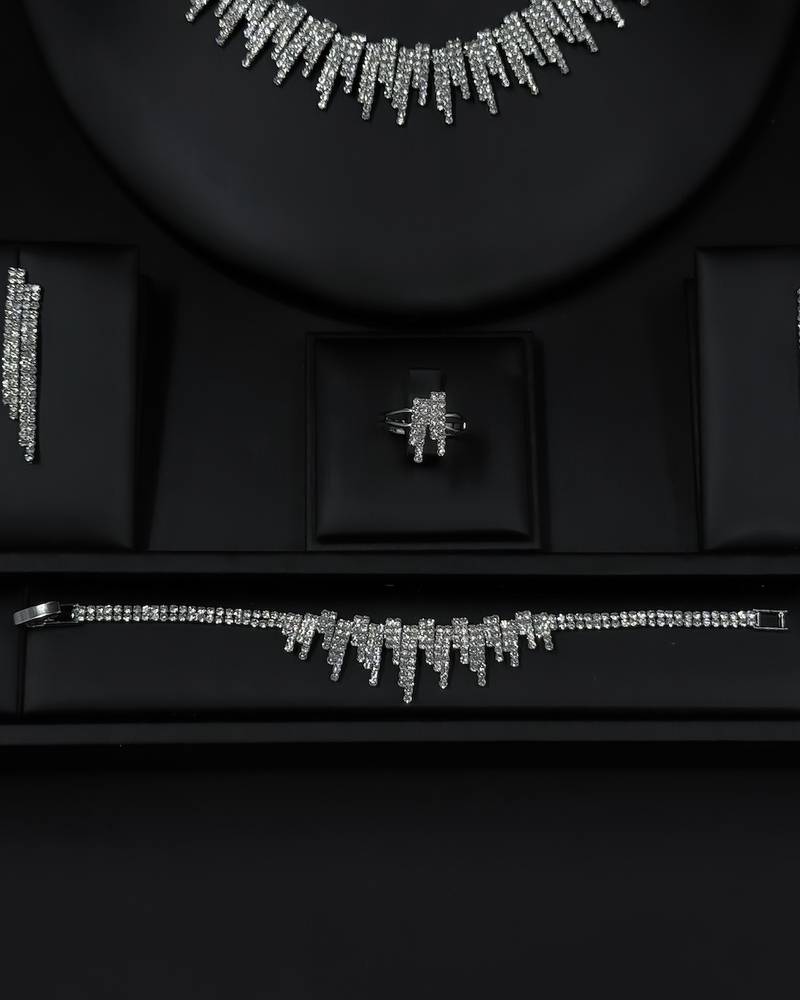 Modern gradient design accessory set