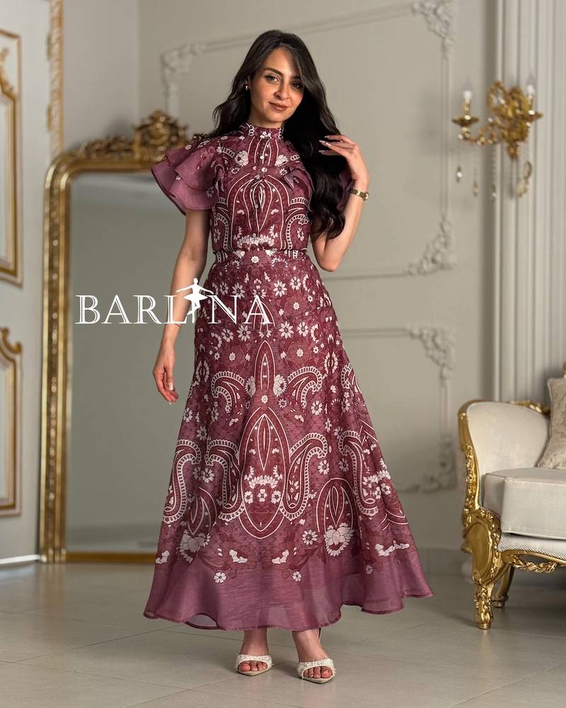Women's floral set with short ruffled sleeves