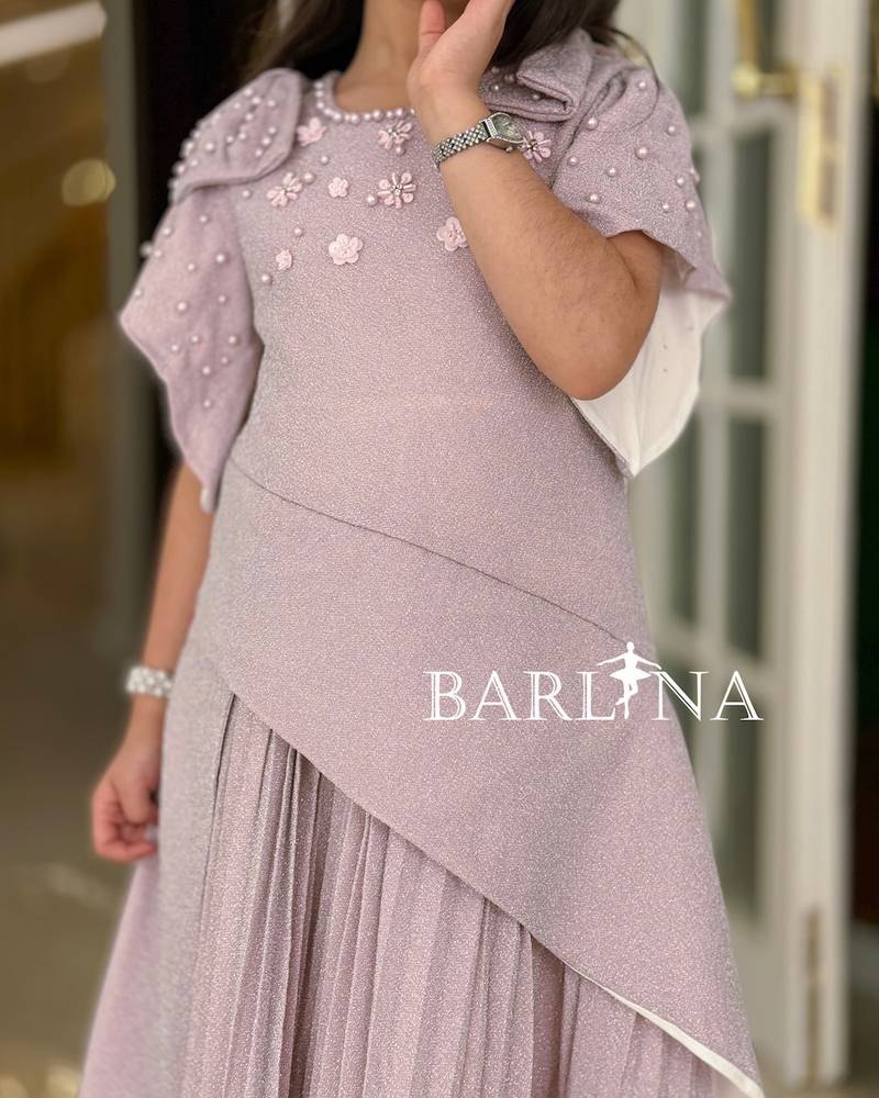 Pink midi dress for girls decorated with small roses