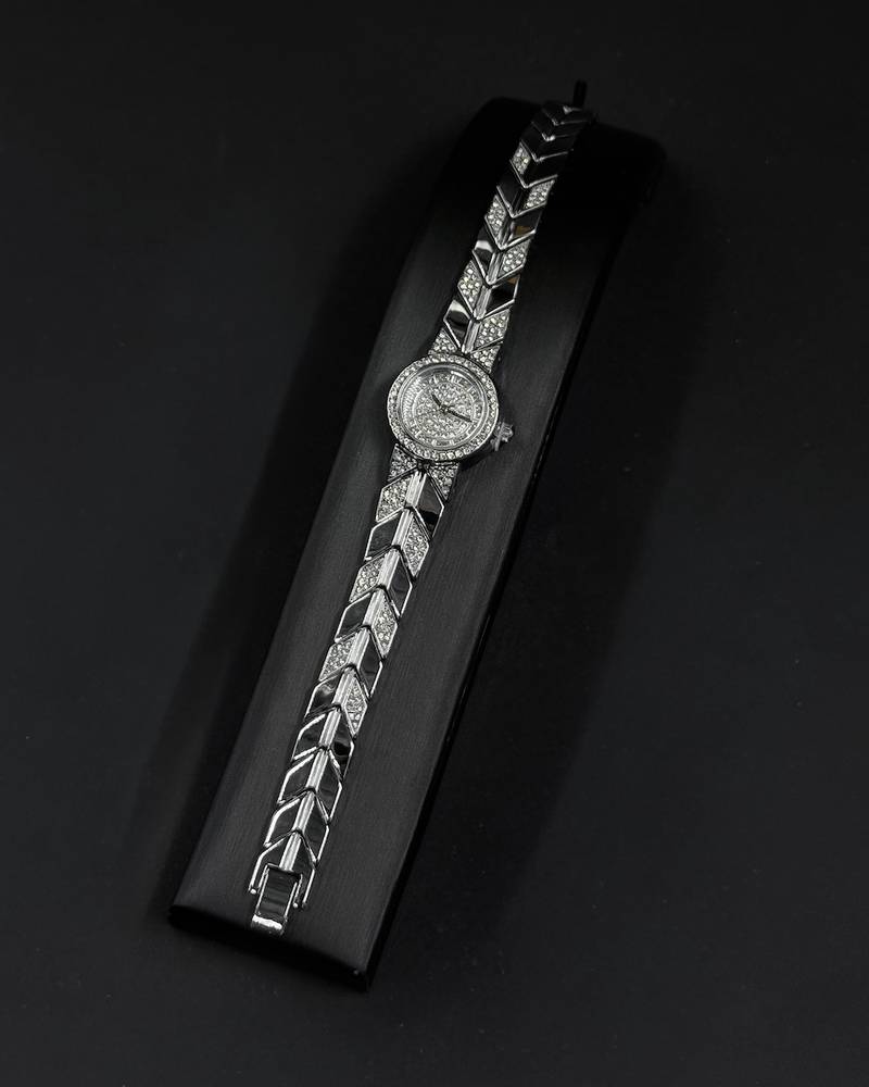 Women's watch with a distinctive round dial design