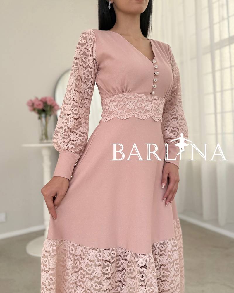 Pink midi dress with soft lace sleeves