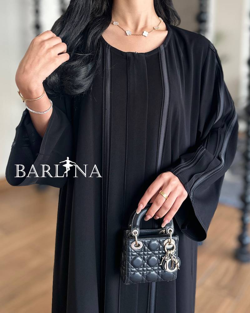 Classic black abaya with prominent lines