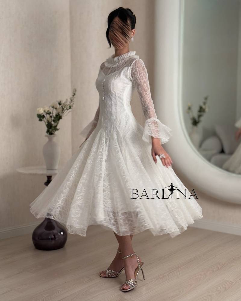 Elegant high-neck midi lace dress