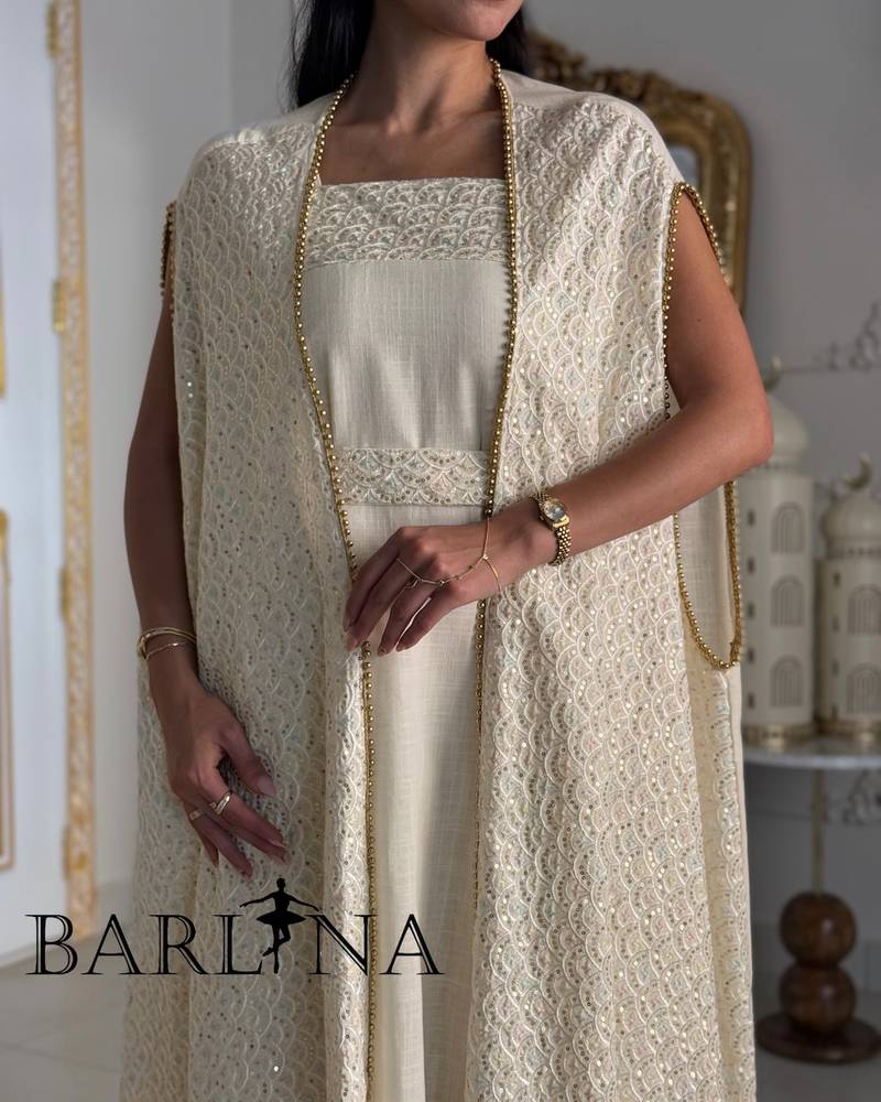 Off-white two-piece jalabiya embroidered with gold