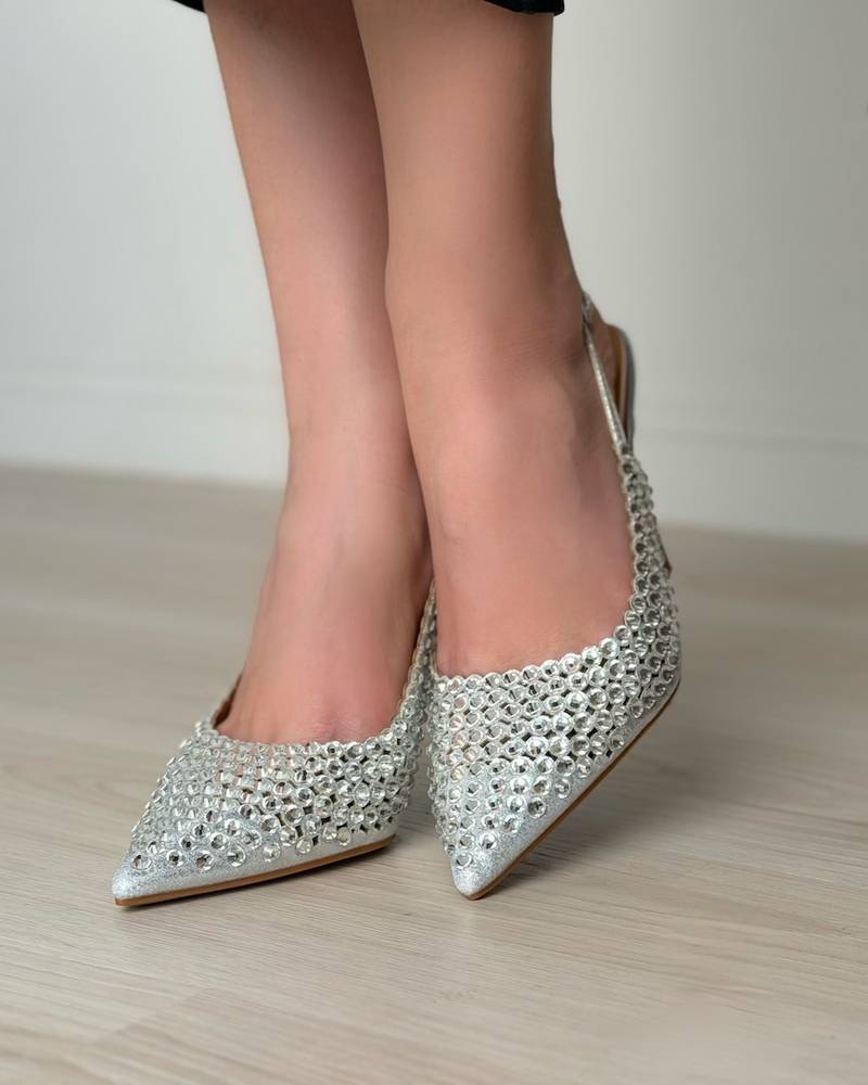 Women's thin heel studded with crystals