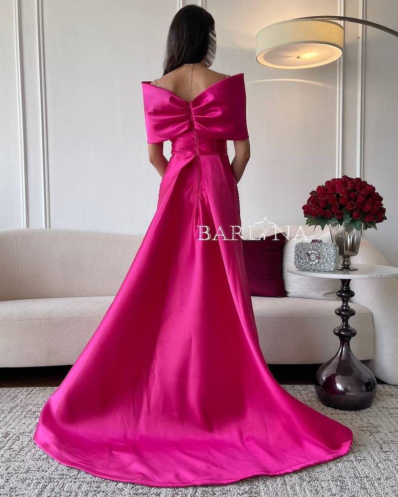 Fuchsia evening dress with shiny details
