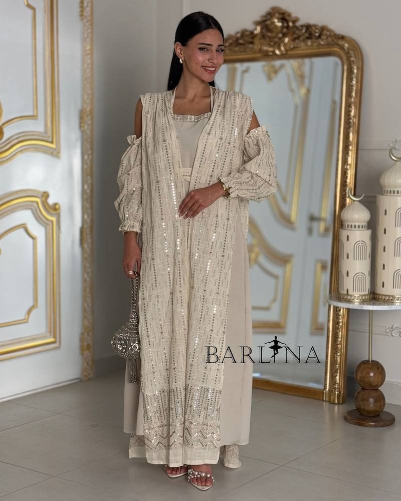 Elegant patterned jalabiya with separate sleeves