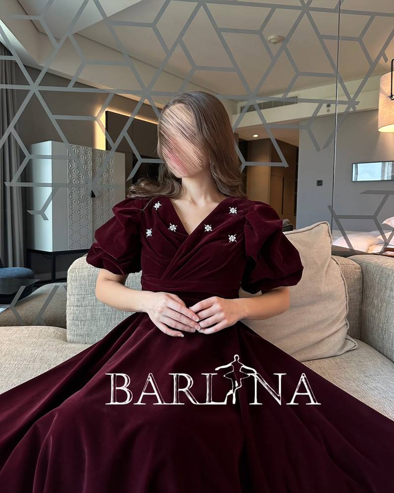 Soft velvet Oudi dress