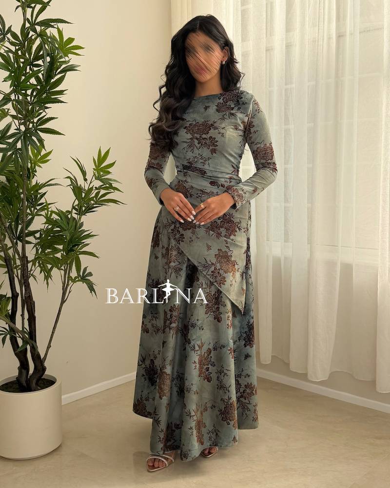 Green dress with a brown floral pattern