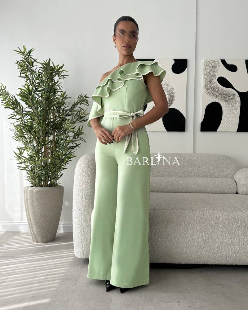 Apple jumpsuit with shoulder ruffles