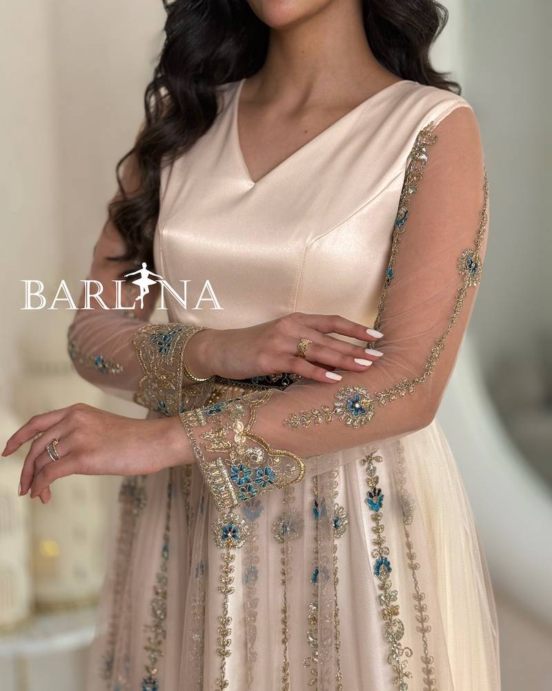 Beige jalabiya embroidered gold threads and  decorative belt