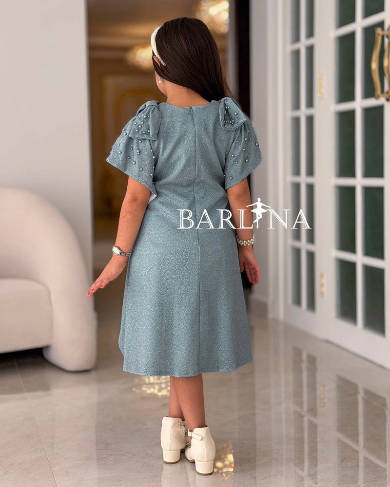 Pink midi dress for girls decorated with small roses