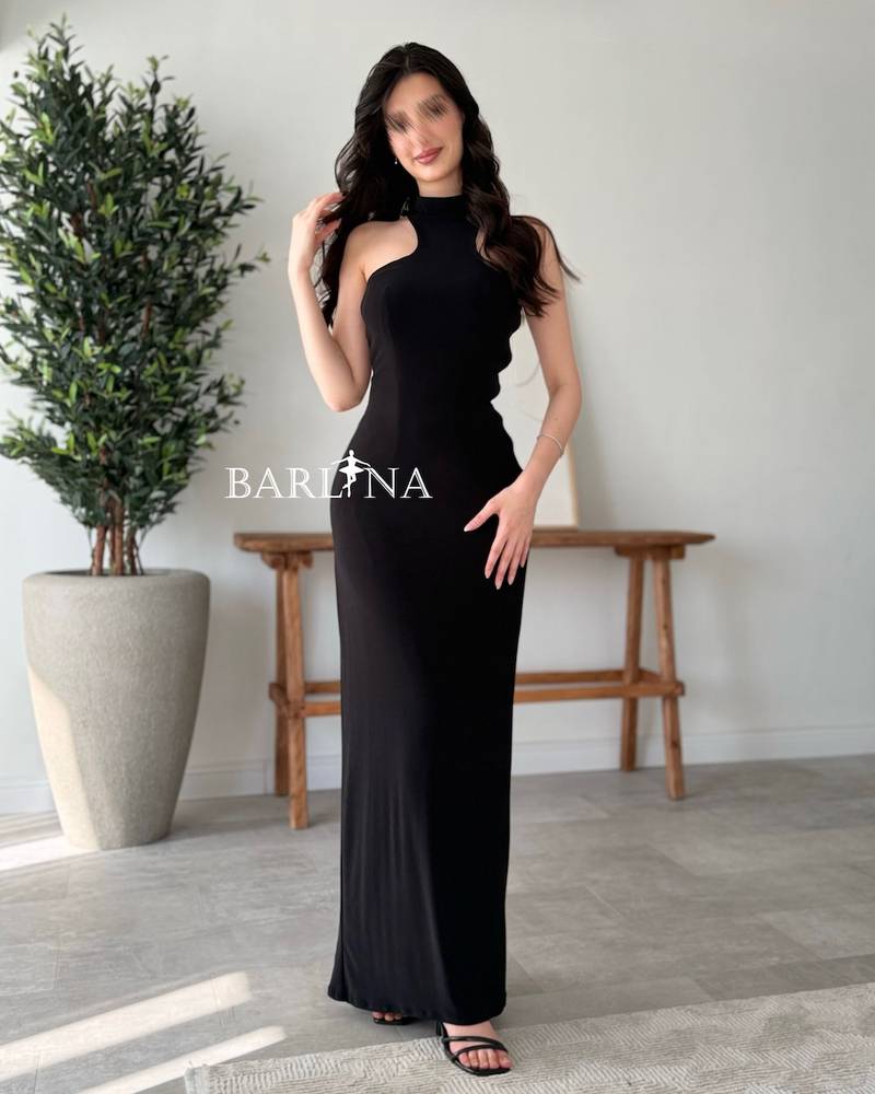 Black dress with a high neck and bare shoulders