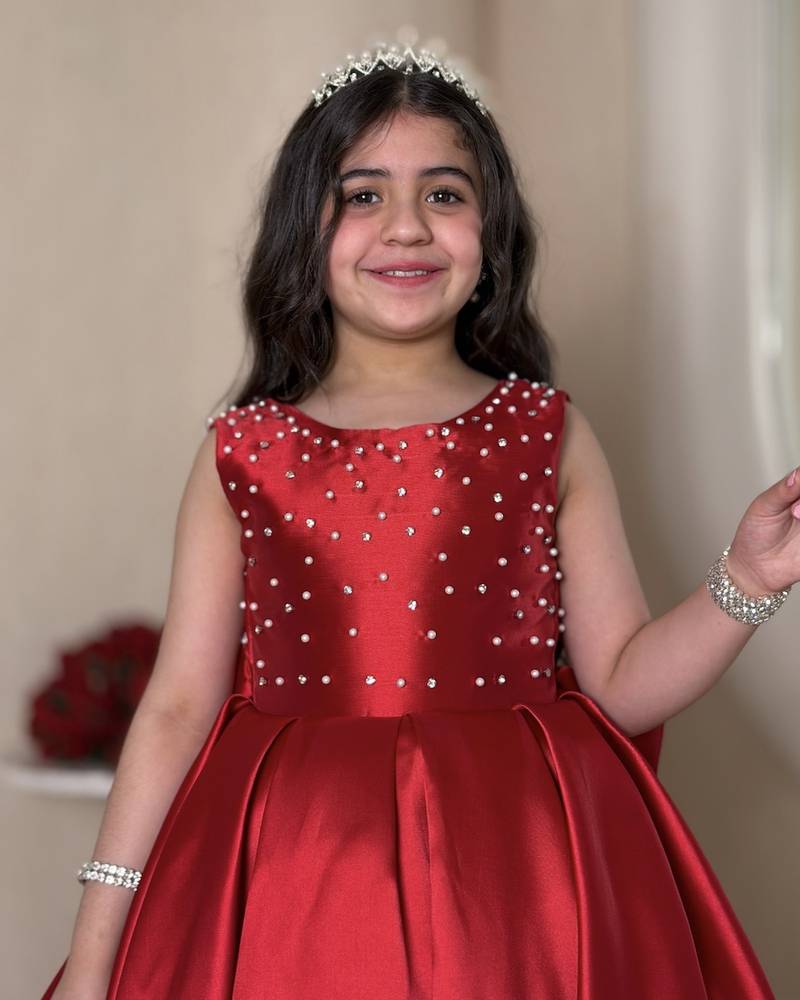 فستان سهرة أحمر بناتي بتصميم ملكي
