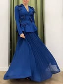 طقم تنورة طويلة من قطعتين