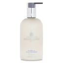 Bluebell & Wild Strawberry Body Lotion من Molton Brown
