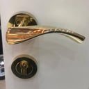 مسكات ابواب مفصول HACER 