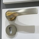مسكات ابواب مفصول 