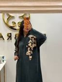 عباية حرير مغسول اخضر مطرزة