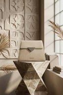 شنطة كتف وسط مشمشي PRQ3041