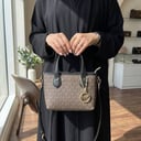 شنطة يد وسط أسود MK