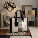 شنطة يد وسط أسود PRQ 3082