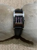 GUESS 165193L1 Â€“ WOMEN'S RECTANGULAR BLACK DIAL WATCH