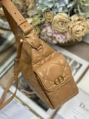 شنطة نسائبة ماركة ديور 