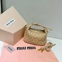 شنطة نسائية ماركة ميو ميو -m08